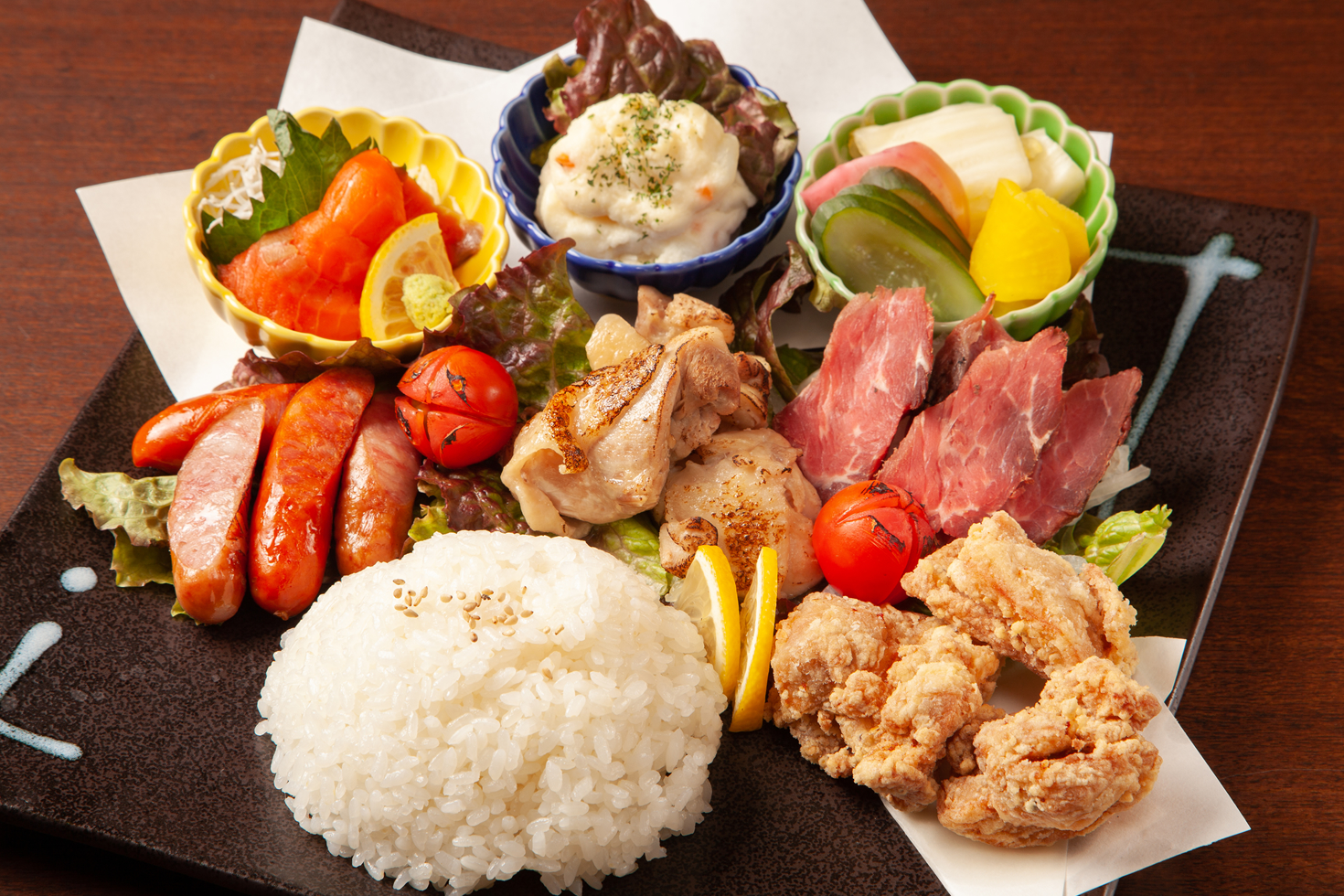 選べる8種プレートコース(1,500円)