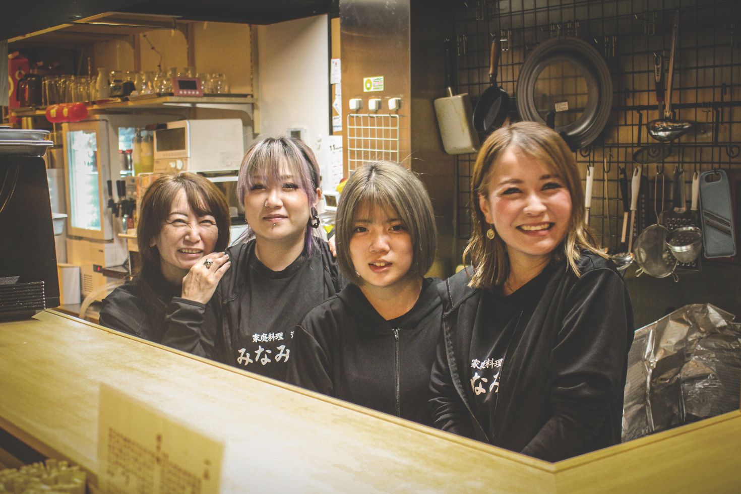 家庭料理で地域を魅了する「みなみ食堂」、女性オーナーの柔軟な経営